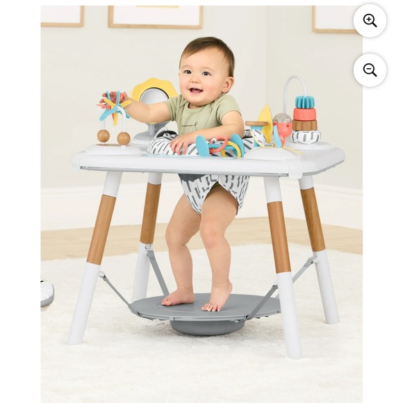 SKIP HOP Discoverosity Montessori Inspired 3 Stage Activity Center & Table - Picture 2 of 7